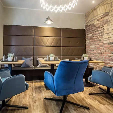 Hotel Burghotel 3*